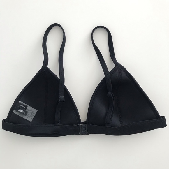 Triangl Bikini - Picture 3 of 8